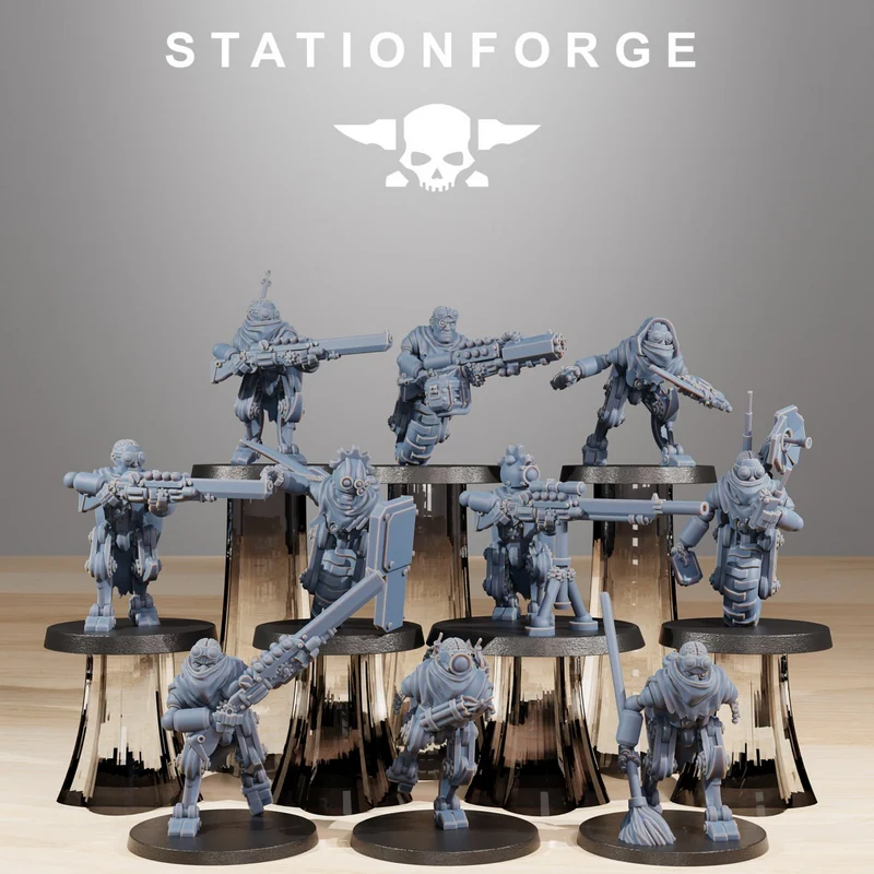 Fantasy scavenger halfling miniatures in armor with oversized weapons on round bases
